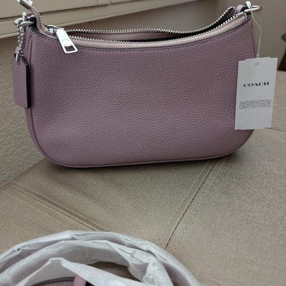 Teri Shoulder Bag With Floral Applique - NWT - Picture 11 of 16